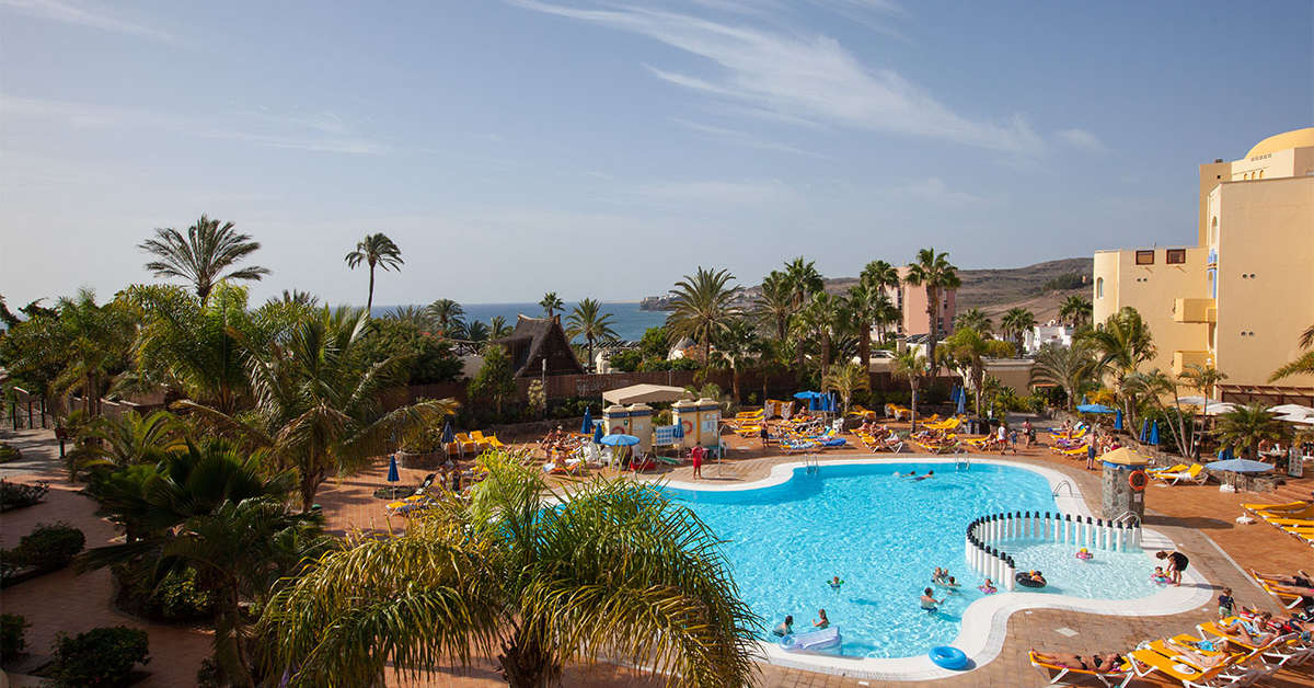 Een foto van het zwembad bij Sport Hotel Monte Feliz
