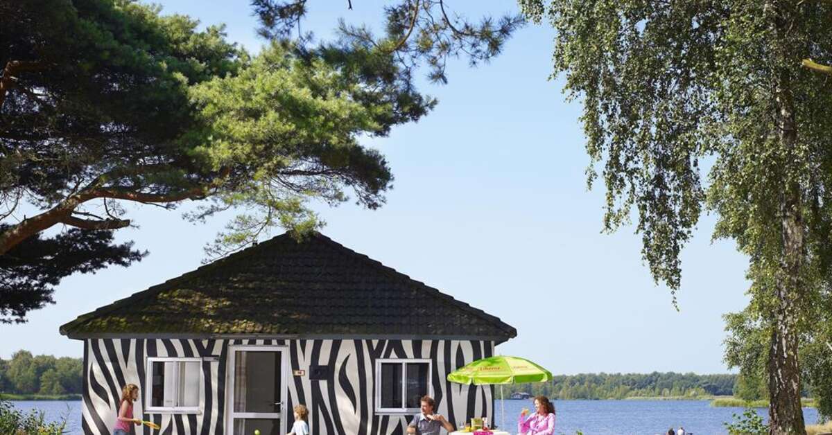 Een foto van de buitenkant van Lake Resort Beekse Bergen