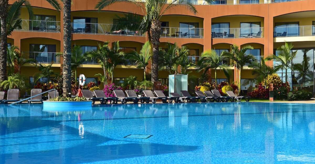 Ein Foto vom Pool im Pestana Promenade