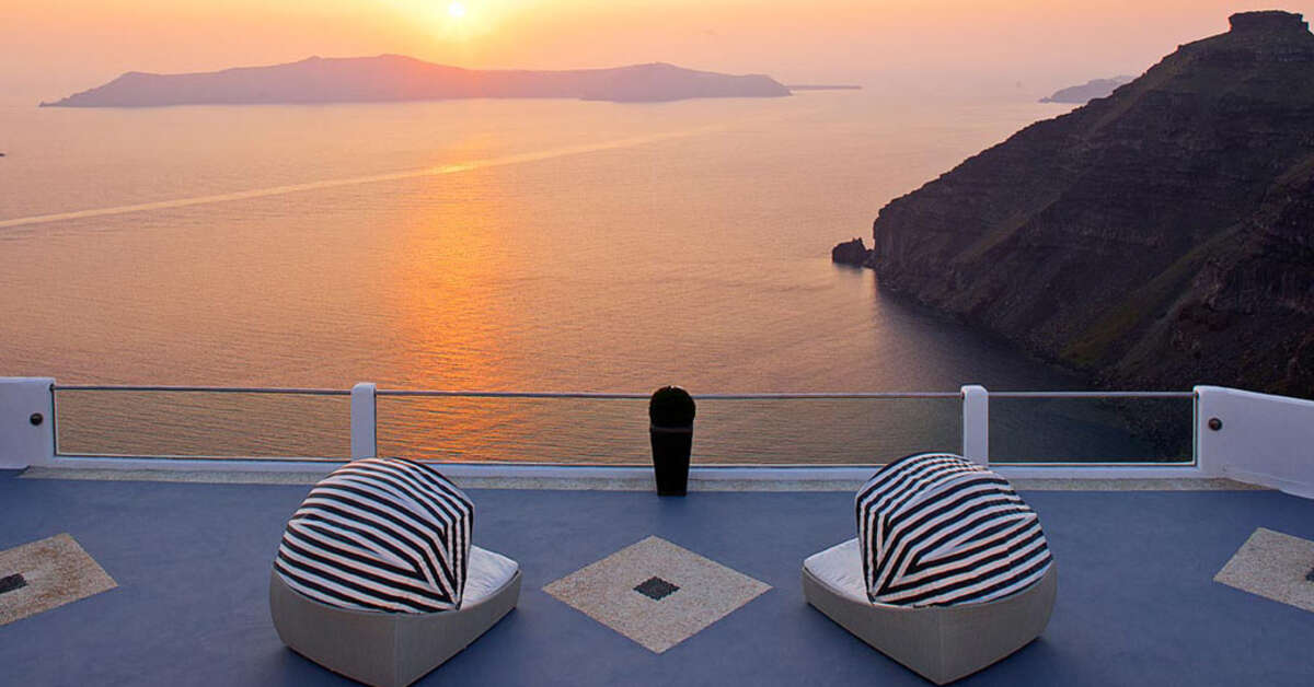 Een foto van het terras bij Belvedere Suites