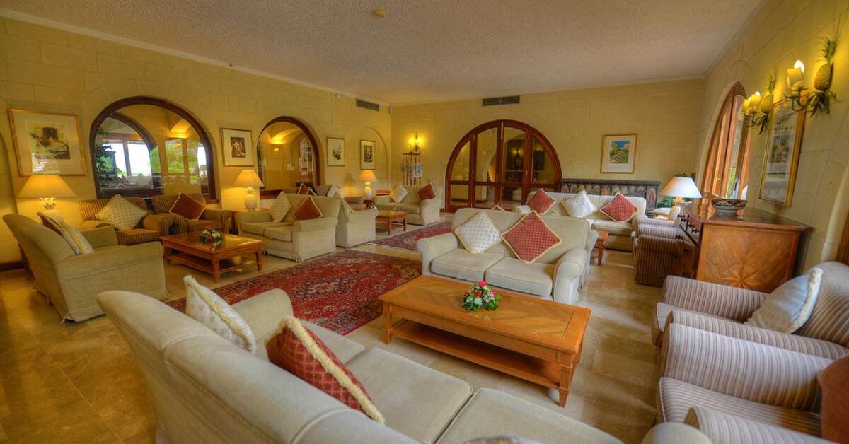 Een foto van het interieur van Hotel Ta' Cenc & Spa