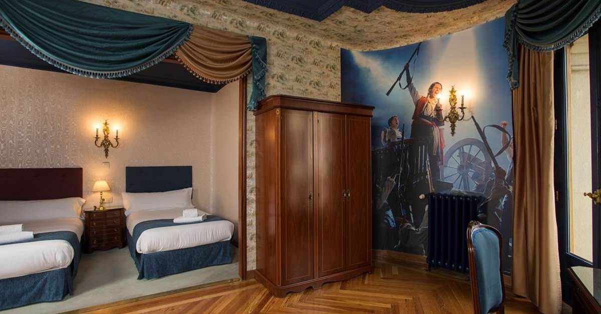 Een foto van Casual Madrid Del Teatro