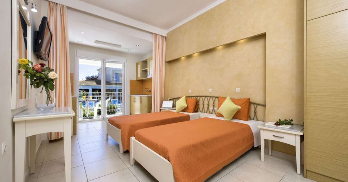 Ein Foto Kavos Plaza
