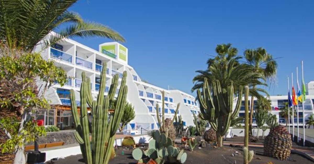 Een foto van Ereza Los Hibiscos