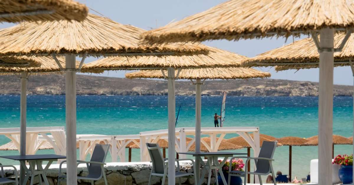 Een foto van het terras bij Amaryllis Paros Beach Hotel
