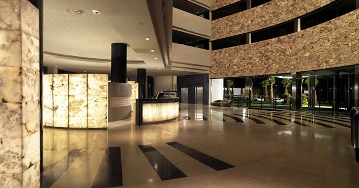 Een foto van het interieur van Aguas de Ibiza Lifestyle & Spa