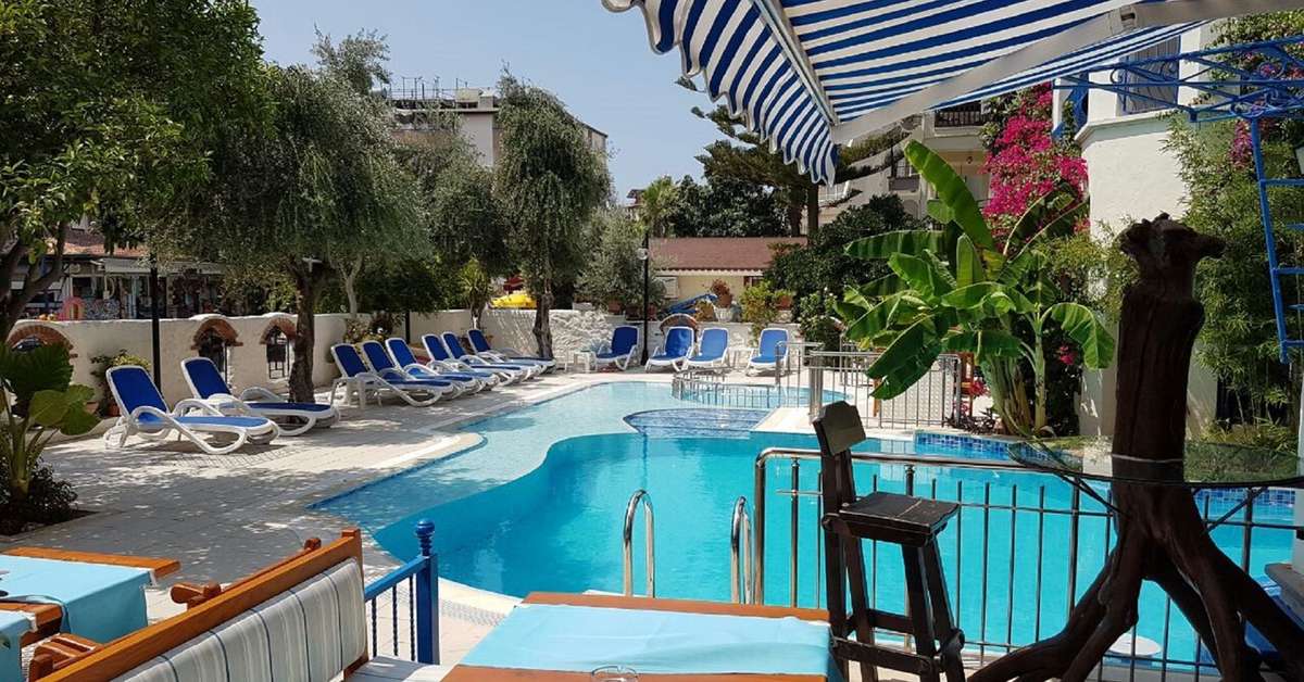 Een foto van het zwembad bij Villa Aquarius