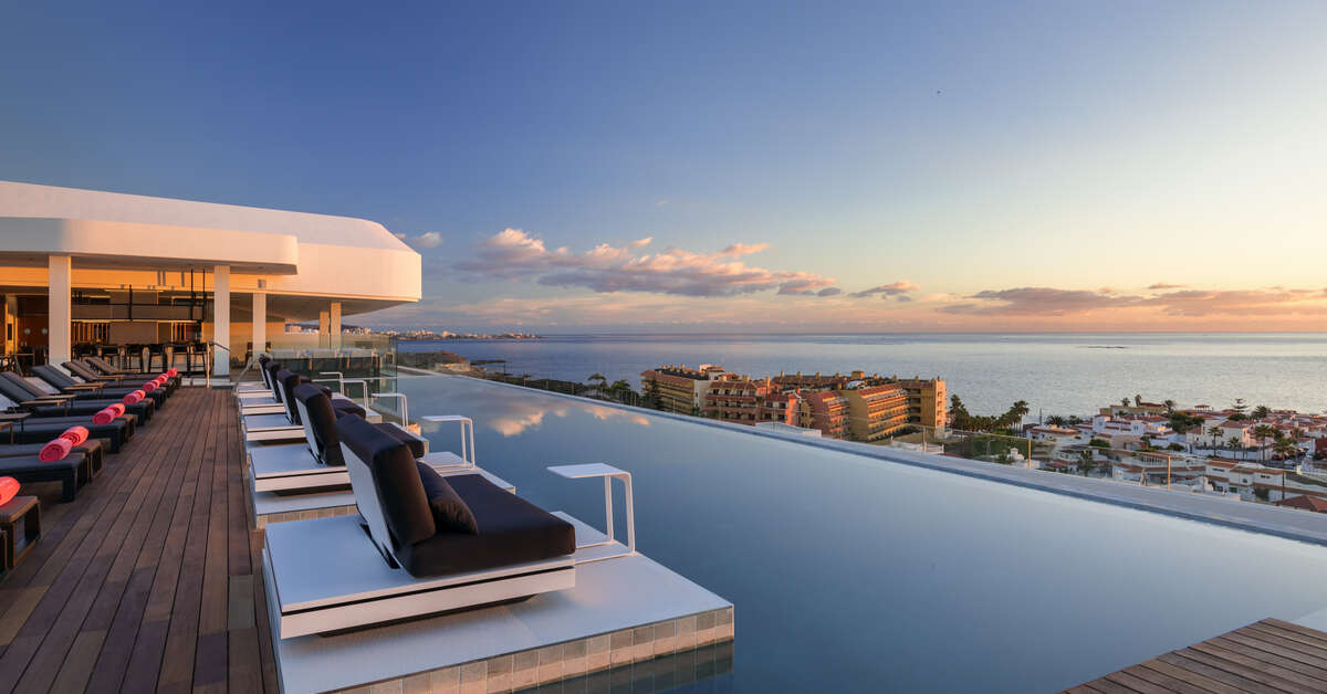 Een foto van het zwembad bij Royal Hideaway Corales Beach