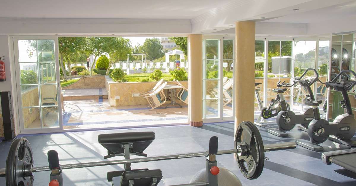 Een foto van de faciliteiten bij Agua Beach Hotel