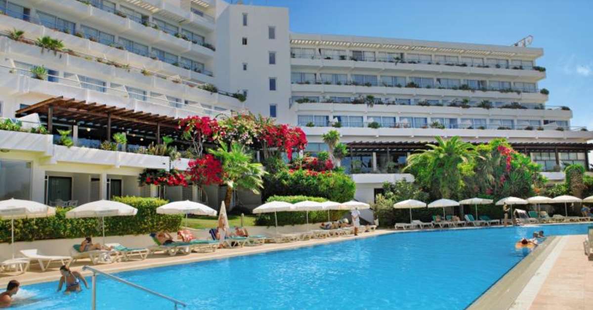 Een foto van Grecian Sands Hotel