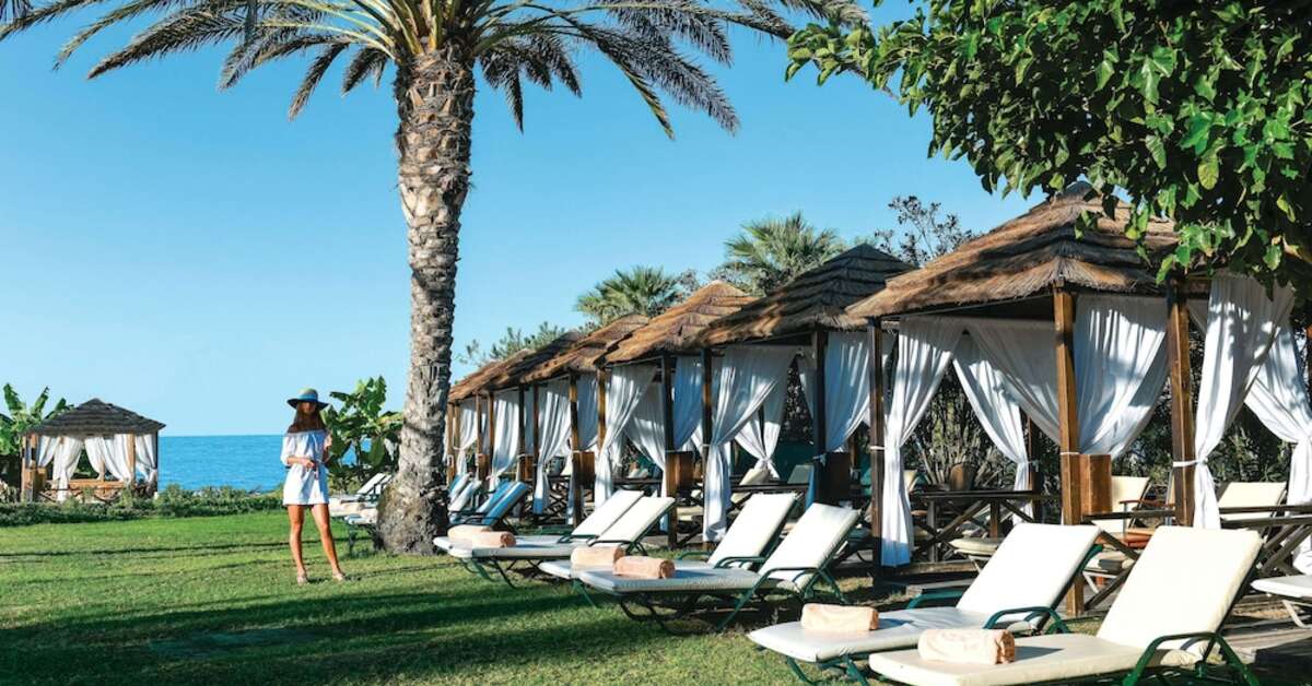 Een foto van Constantinou Bros Athena Royal Beach Hotel