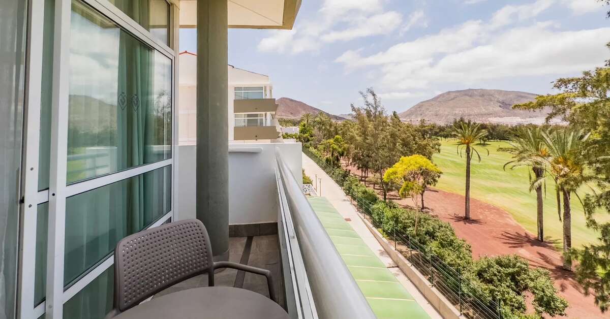 Ein Foto Gara Suites Golf & Spa