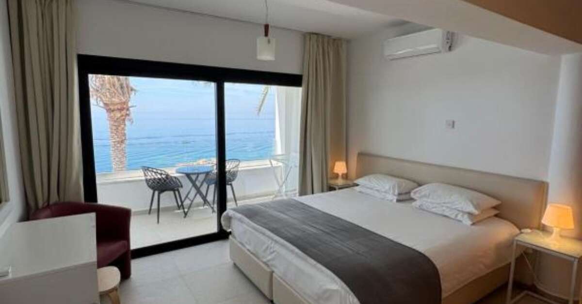 Een foto van Vrachia Beach Hotel & Suites
