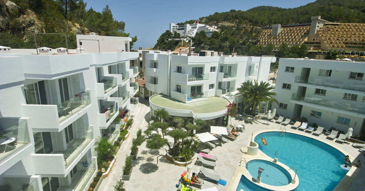 Een foto van het zwembad bij Balansat Resort
