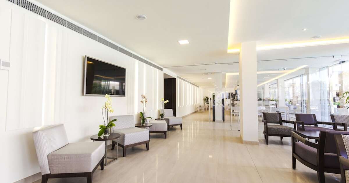 Een foto van het interieur van La Pergola Aparthotel