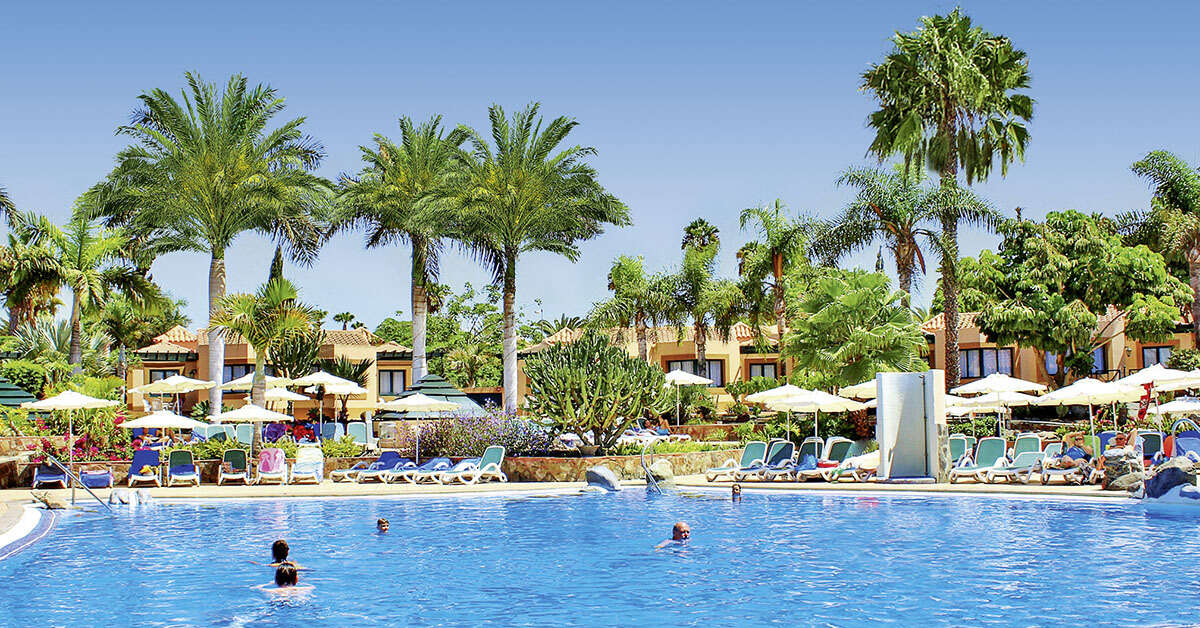 Een foto van het zwembad bij Allsun Hotel Esplendido