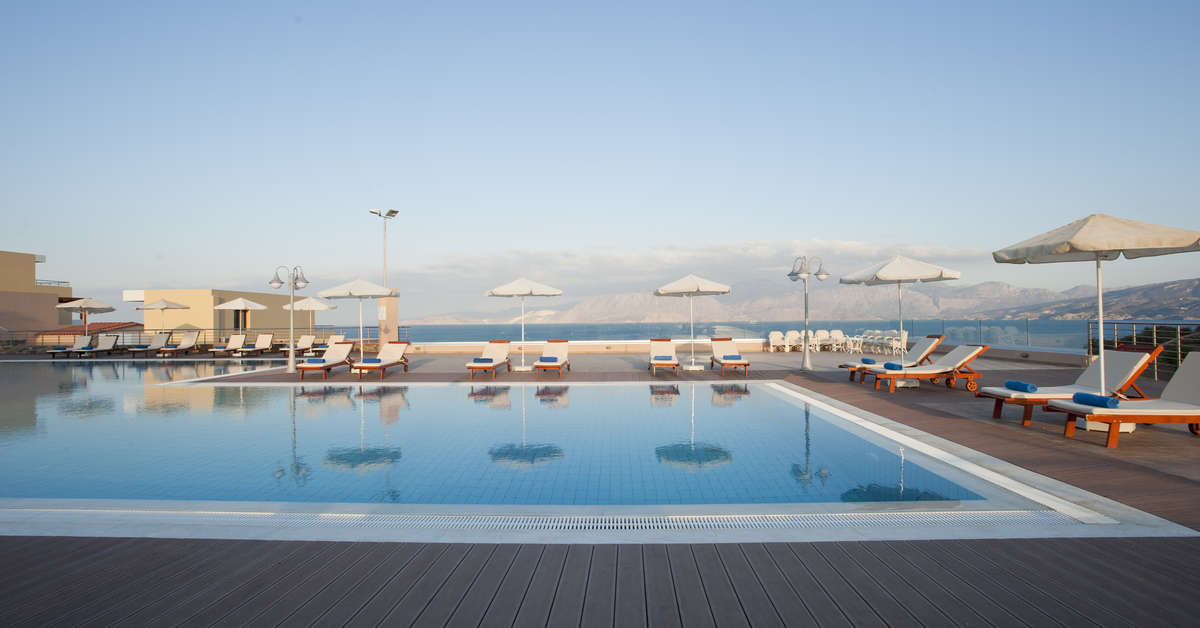 Een foto van het zwembad bij Miramare Resort & Spa