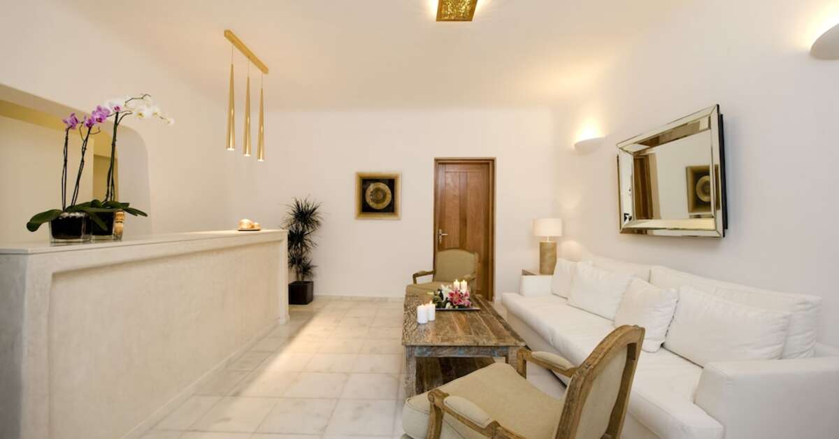 Een foto van het interieur van Gold Suites Hotel