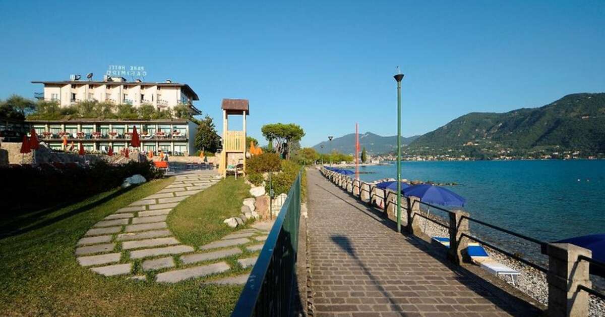 Een foto van het zwembad bij Park Hotel Casimiro Village