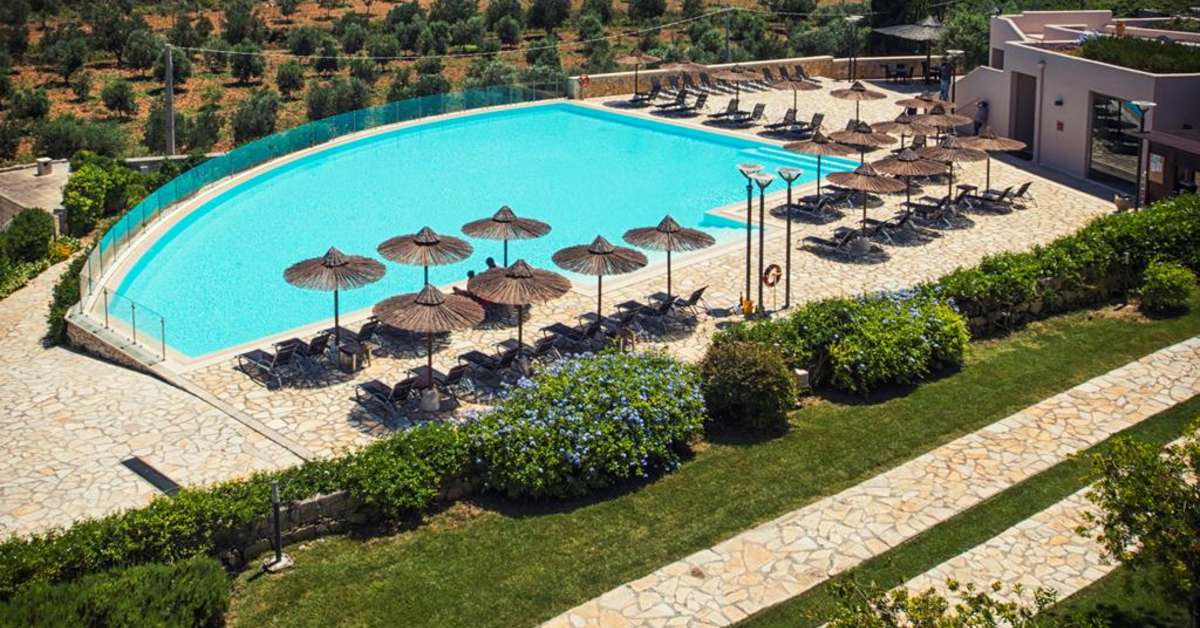 Een foto van het zwembad bij Basiliani Resort