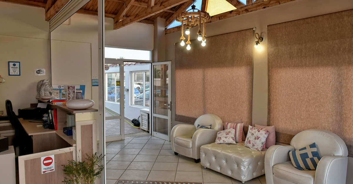 Een foto van het interieur van Kasapakis Aparthotel