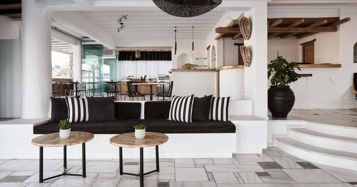 Een foto van Mr & Mrs White Mykonos