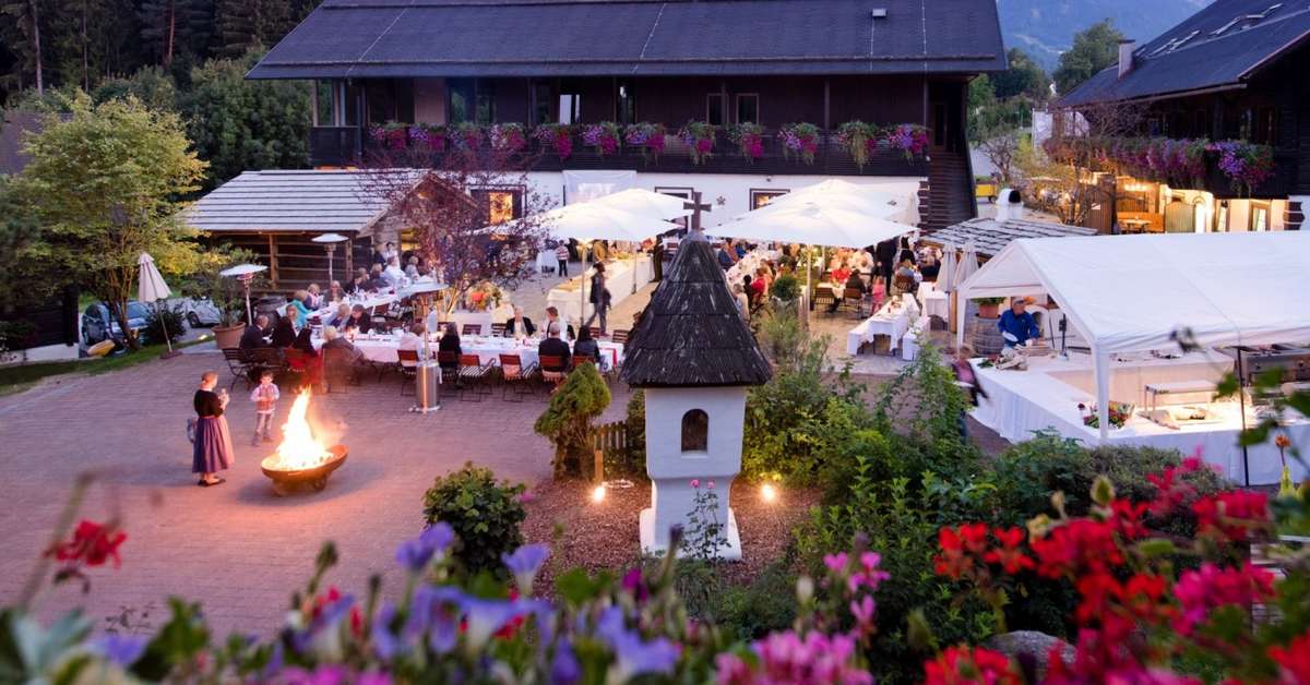 Een foto van de buitenkant van Vakantiepark Naturelhotel Schönleitn