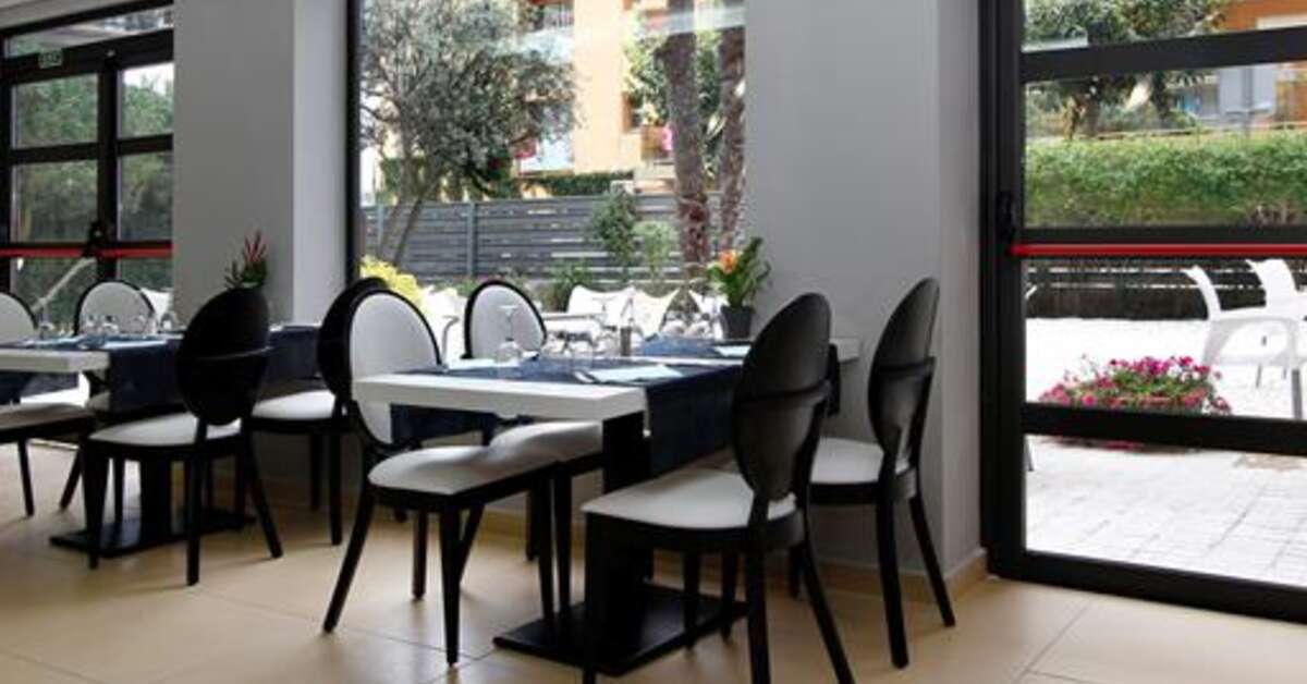 Een foto van Summer Hotel