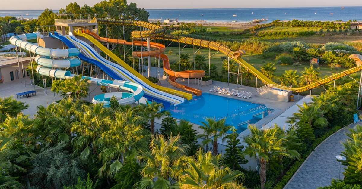 Een foto van het zwembad bij Sunmelia Beach Resort & Spa