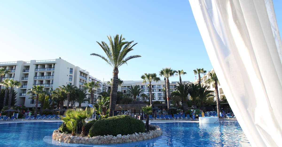 Ein Foto vom Pool im Estival Islantilla