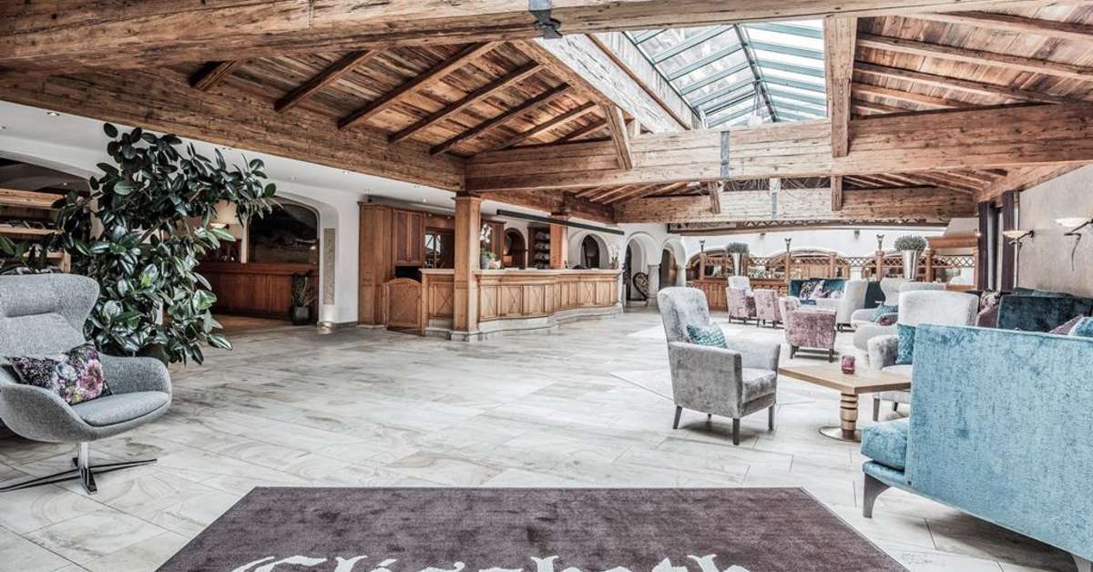 Een foto van het interieur van Hotel Elisabeth Kirchberg