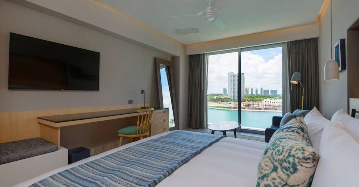 Ein Foto Renaissance Cancun Resort & Marina