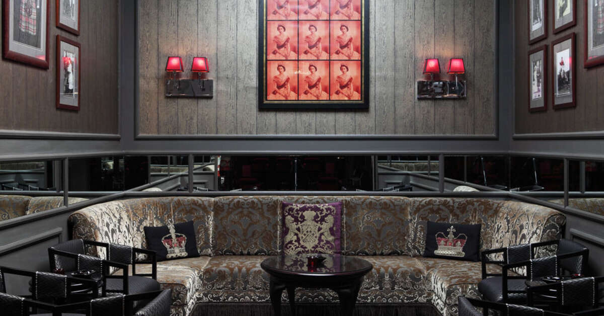 Ein Foto vom Innenbereich im Grande Hotel Do Porto