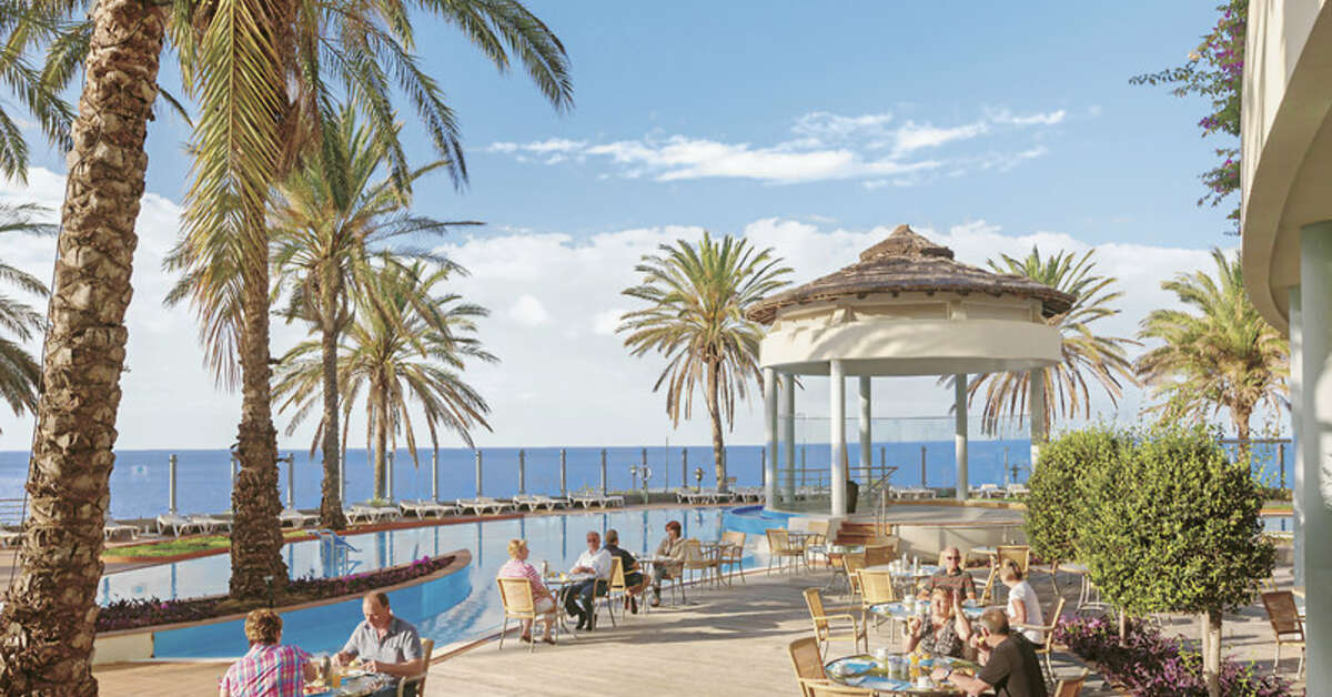 Ein Foto vom Pool im Pestana Grand Premium Ocean Resort