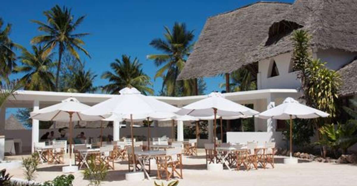 Een foto van het terras bij Dhow Inn boutique hotel