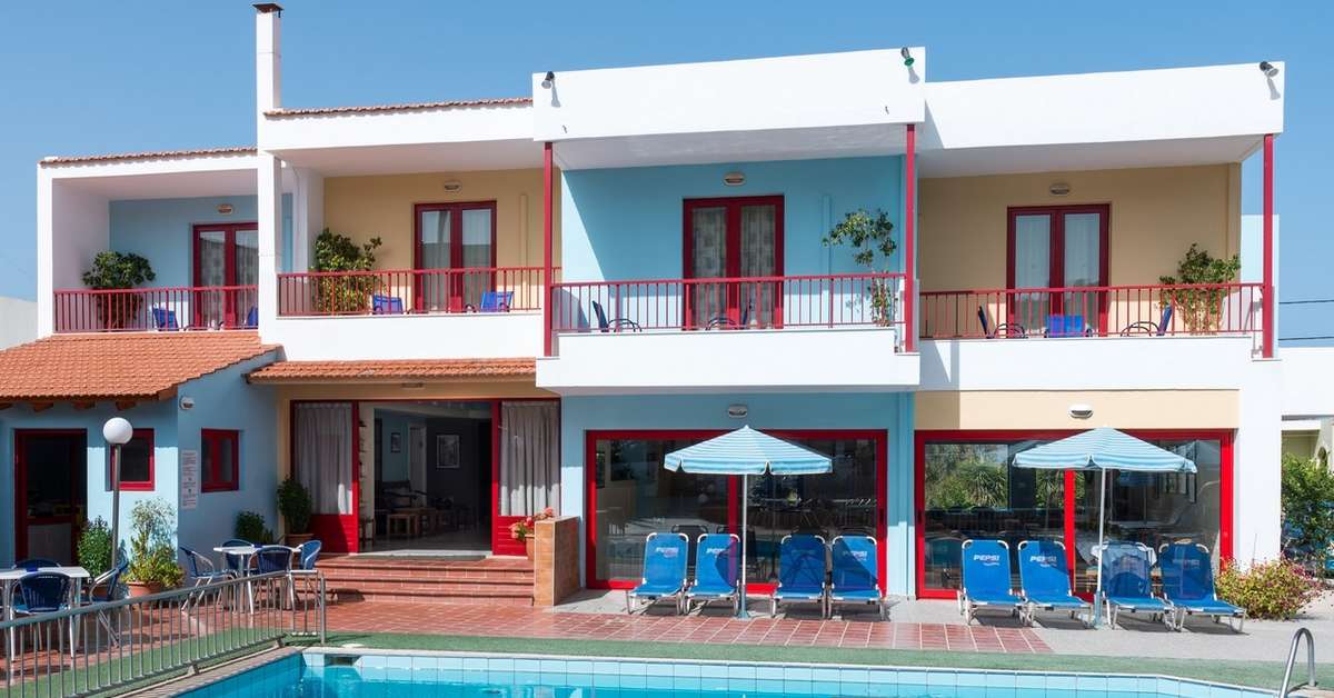 Een foto van het zwembad bij Thalassi Hotel