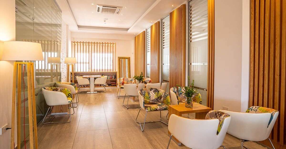 Een foto van Vrachia Beach Hotel & Suites