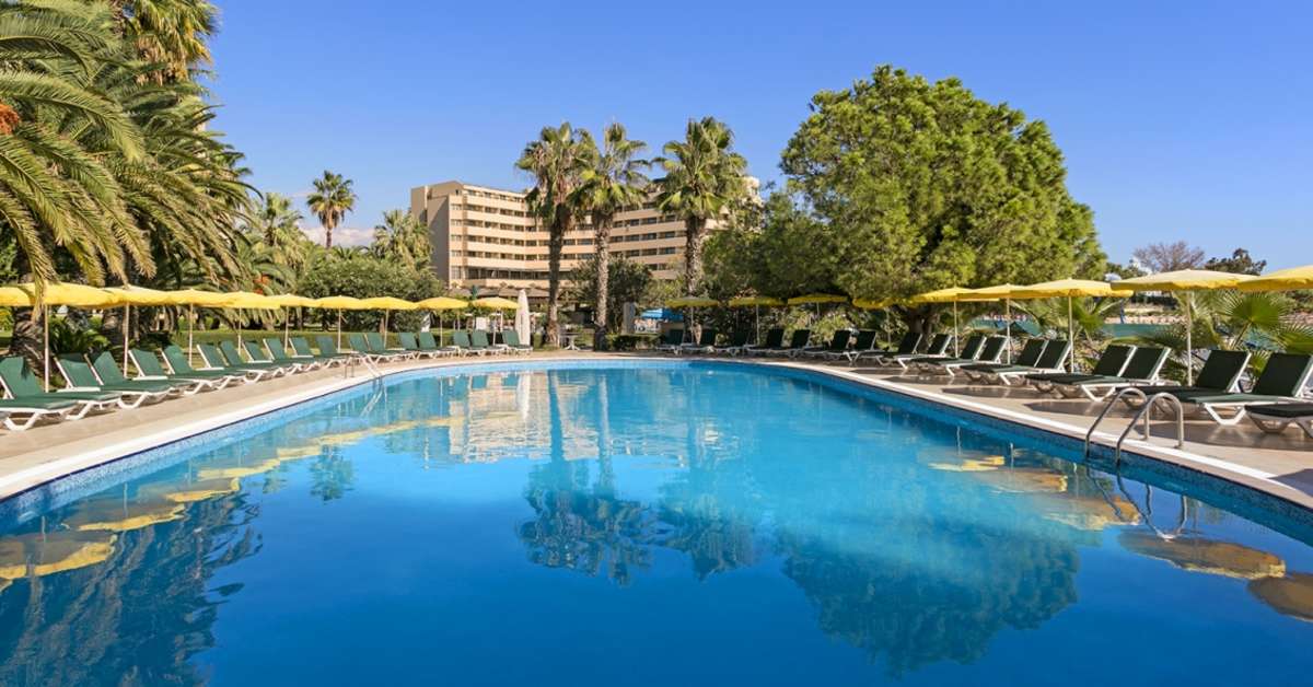 Een foto van het zwembad bij Özkaymak Incekum Hotel