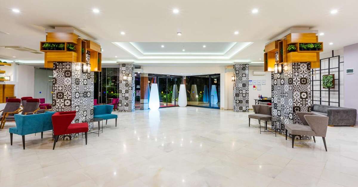 Een foto van het interieur van Numa Konaktepe Hotel
