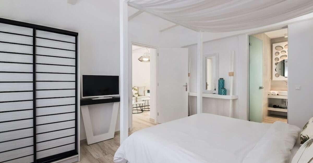 Een foto van Smy Mediterranean White