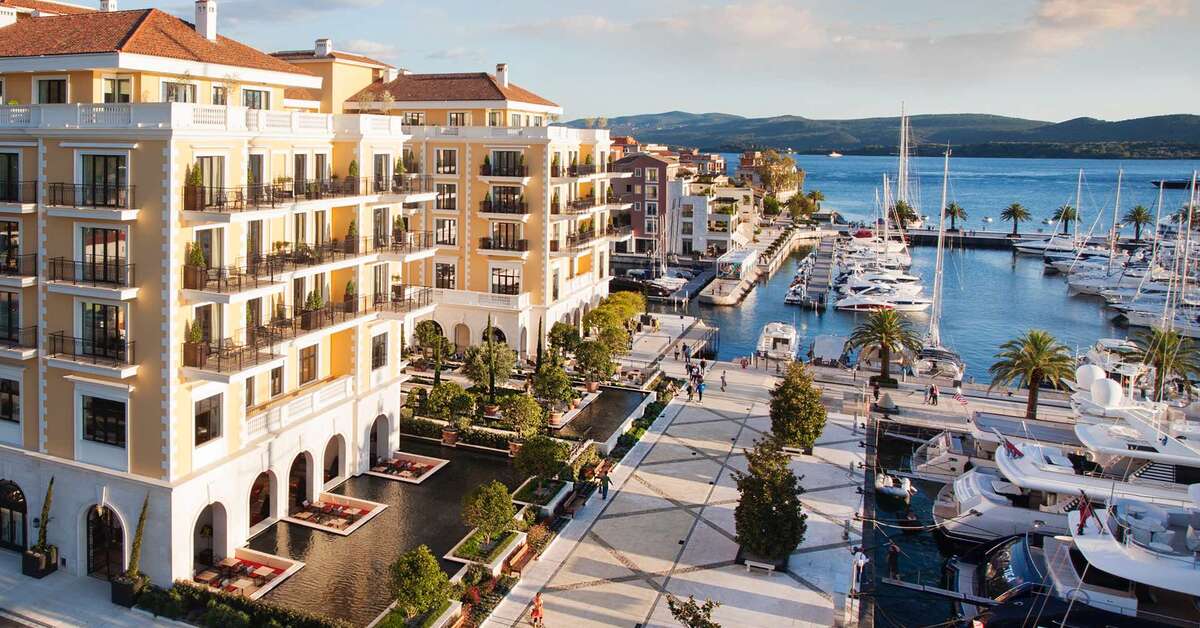Een foto van Regent Porto Montenegro