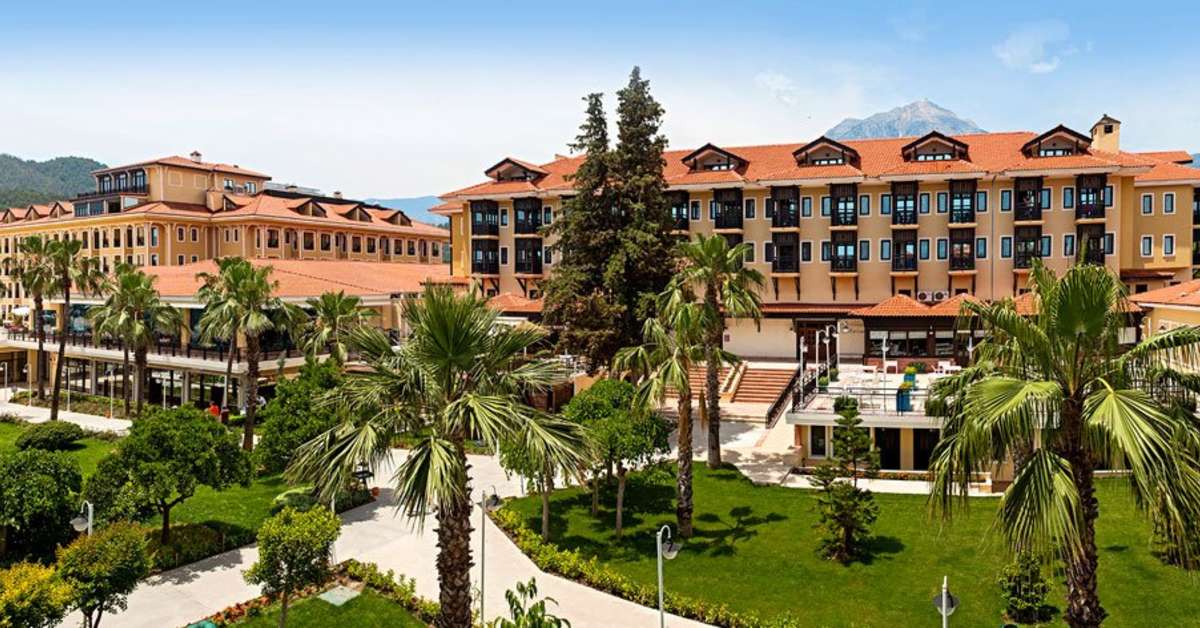 Een foto van de buitenkant van Club Hotel Phaselis Rose