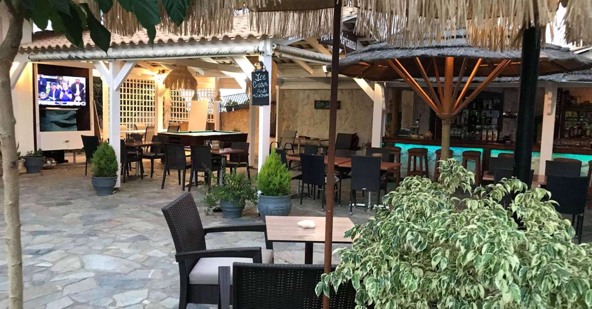 Een foto van het terras bij Marianna Studios