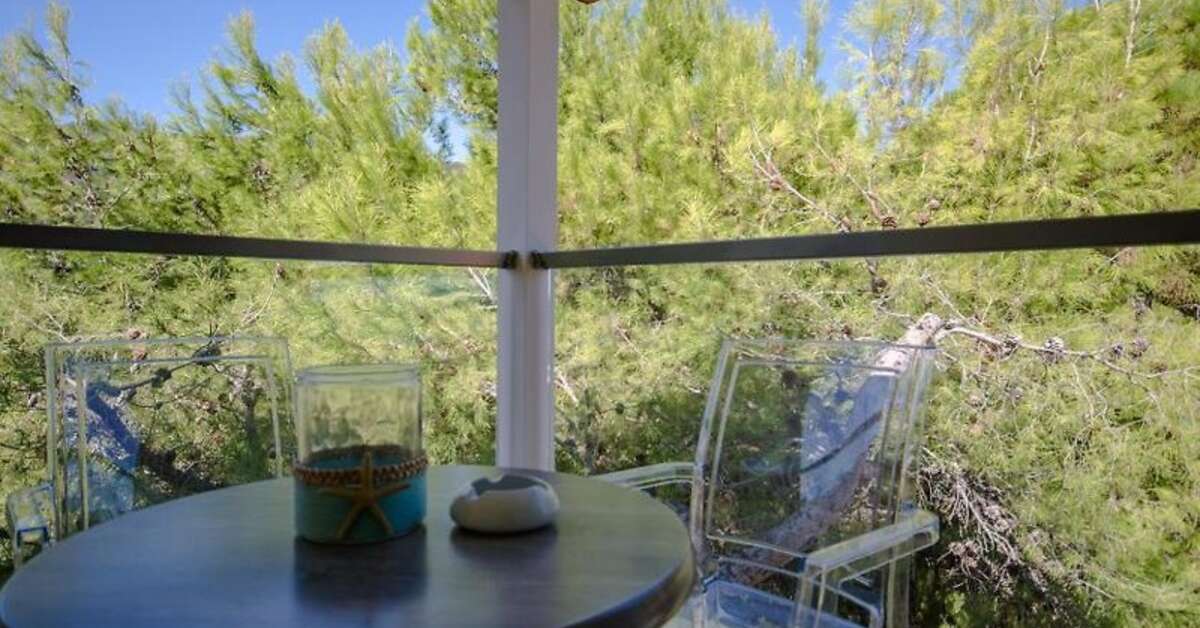 Een foto van Koukounaria Hotel & Suites