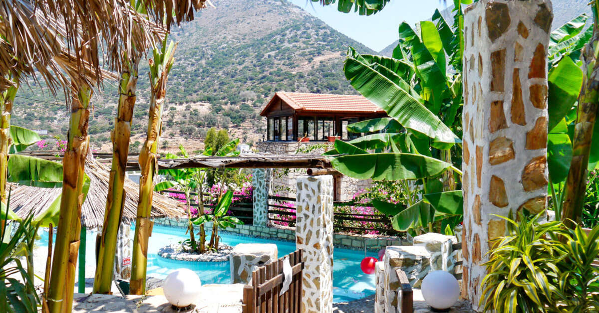 Ein Foto vom Pool im Stone Village Petrino Horio