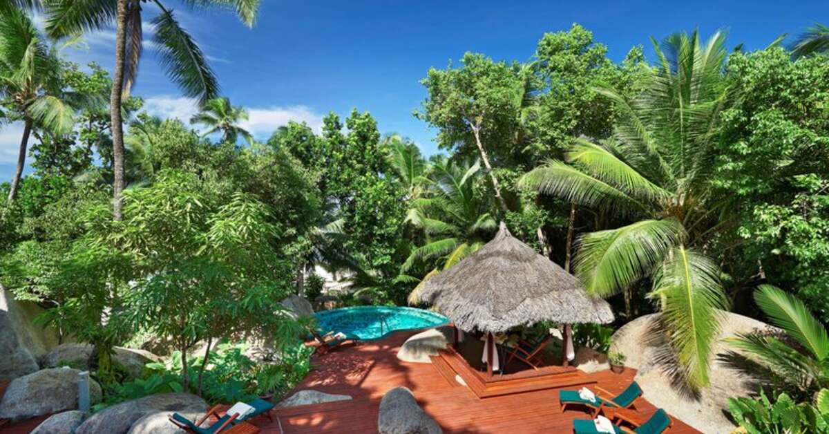 Een foto van het zwembad bij Hilton Seychelles Labriz Resort & Spa