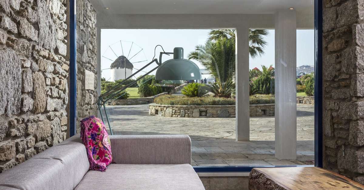 Een foto van het interieur van Mykonos Theoxenia