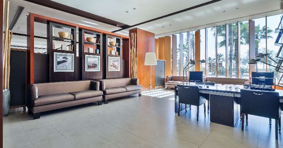 Een foto van het interieur van Hotel Front Maritim
