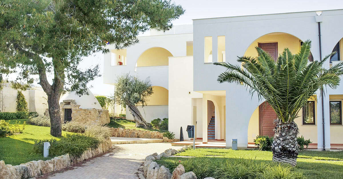 Een foto van de buitenkant van CDShotels Pietrablu Resort & Spa