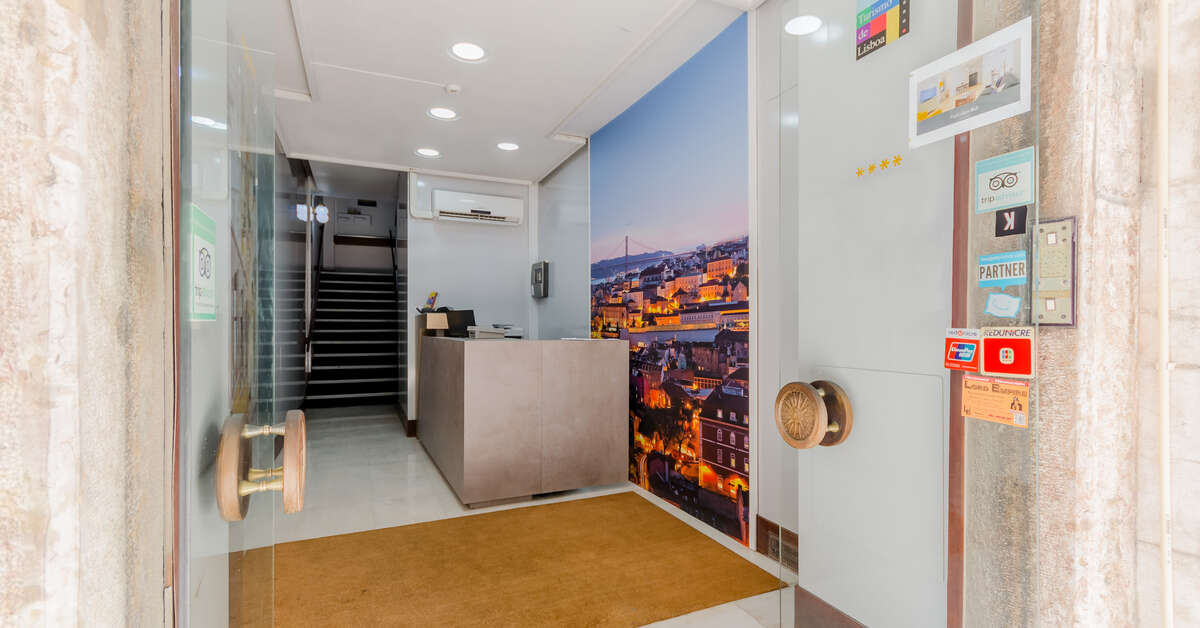 Een foto van het interieur van LX Rossio Hotel